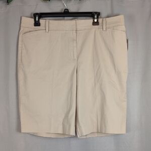Talbots Women's Cream Bermuda Shorts